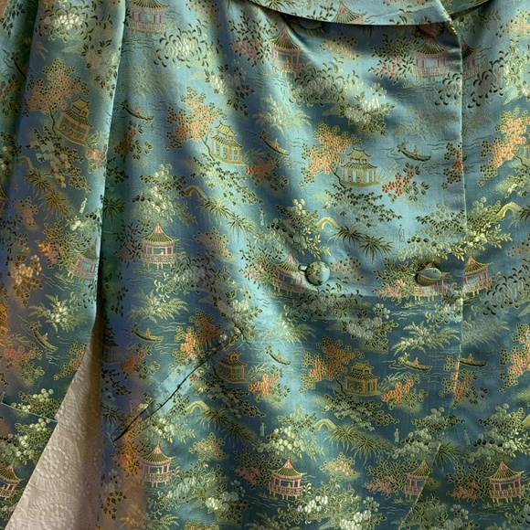 100% Silk Brocade Women's Swing Jacket. Made in Post-War Japan. - Picture 6 of 16